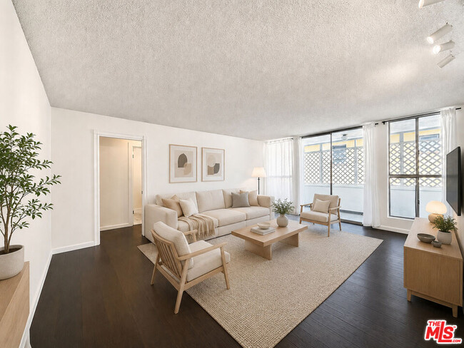 Building Photo - 1111 Euclid St Unit 104