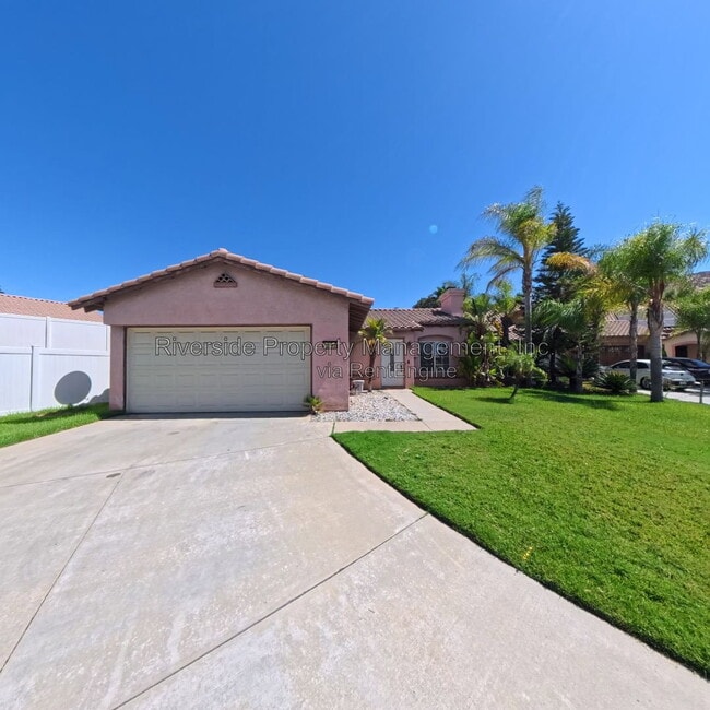 Photo - 25940 Xana Way