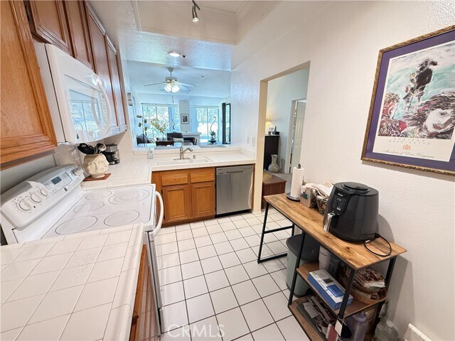 Photo - 230 Lille Ln Unit 202