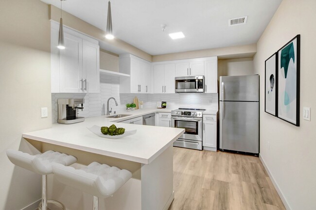 Photo - Zephyr Koreatown