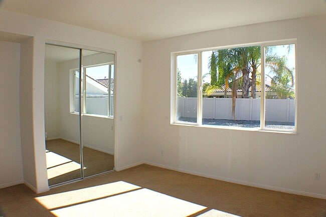 Photo - Sweet Senior Rental in Solera