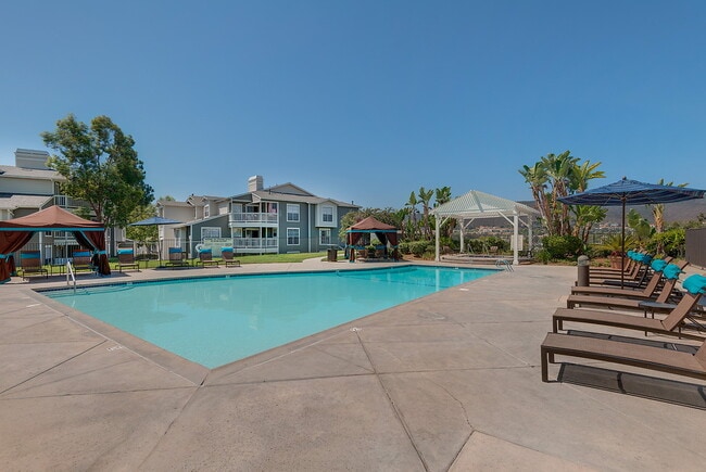 Building Photo - Carmel Landing