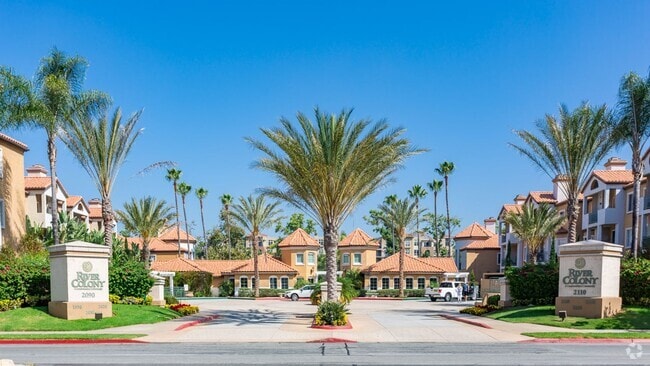 Building Photo - River Colony Condo in Mission Valley East
