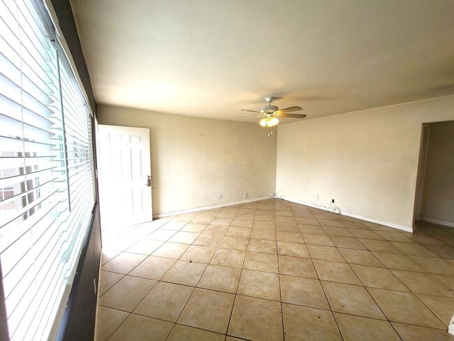 Photo - 424-26 Delaware st Unit 424