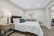 Photo - Woodland Trio Apartments