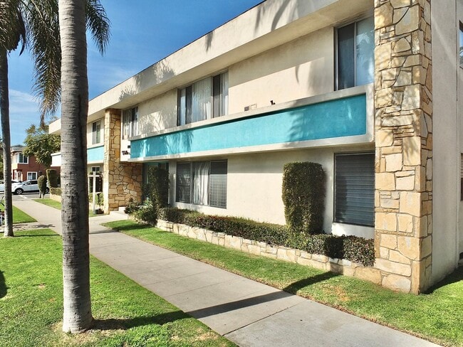 Building Photo - C1101 Unit C1101