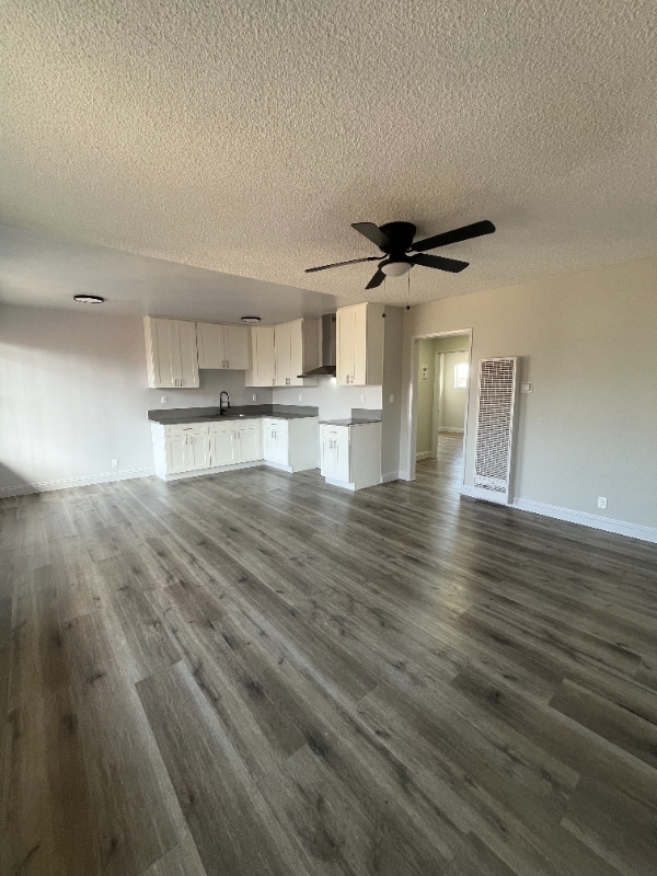 Photo - 1060 W 117th St Unit 11