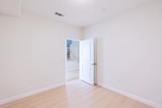 Photo - 111 E McLean St