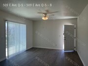 Photo - 509 E Ave Q-5 Apartment Unit B