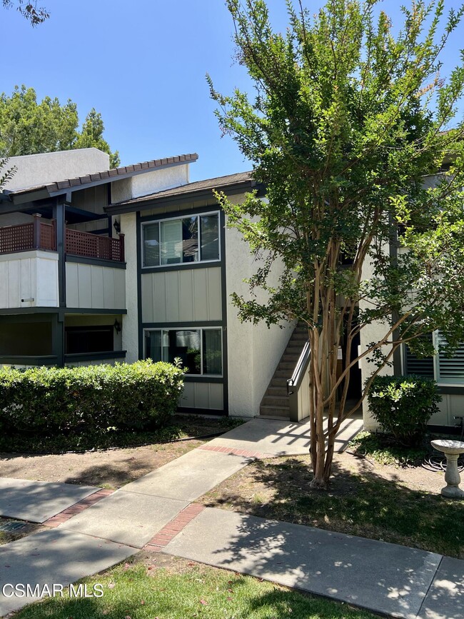 Photo - 1342 E Hillcrest Dr Condo