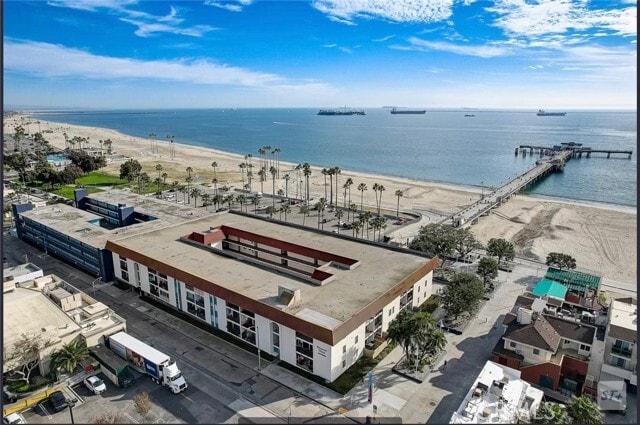 Building Photo - 3939 E Unit 106