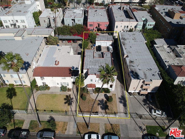 Photo - 120 N Berendo St Unit 120