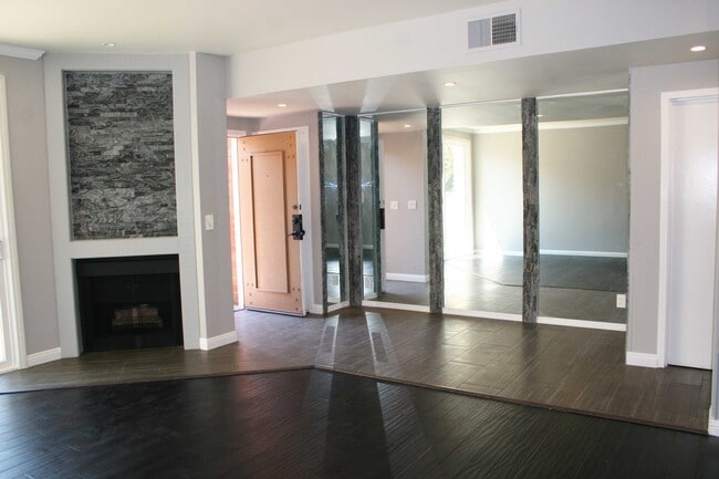 Photo - 13065 Mindanao Way Unit 9