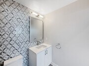 Photo - Stunning 3B/2.5BA Townhome in Oceanside fo...