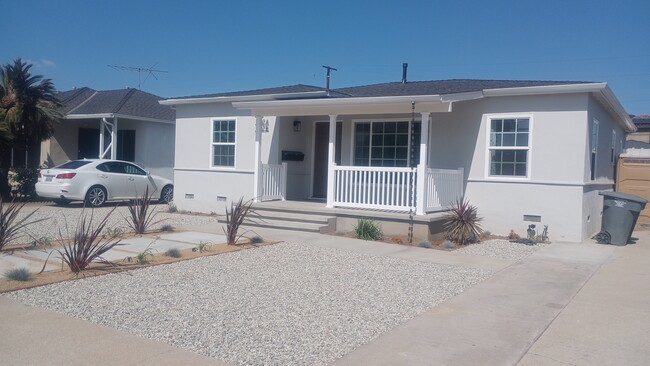 Photo - 1907 W 154th Pl Unit A