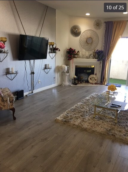 Photo - 5219 Newcastle Ave Unit 402