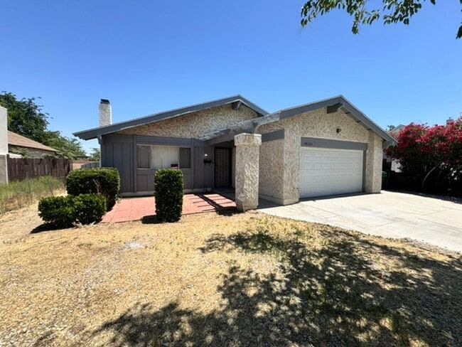 Photo - Gorgeous Remodeled 3+2 - $2600