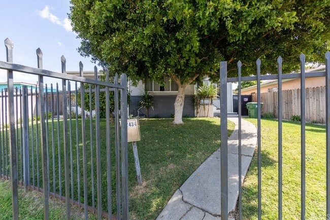 Photo - 12434 S Vermont Ave