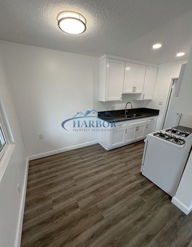 Photo - 1388 Martin Luther King Jr Ave Unit 9