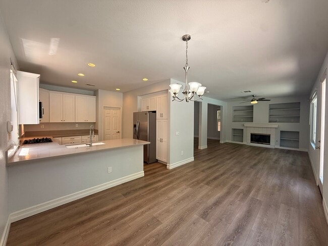 Photo - Spacious 4BD/2.5BA Home in Sorrento Valley with Pool, Backyard Patio & 2-Car Garage
