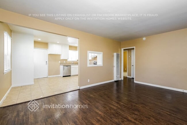 Photo - 1530 W 154th Pl