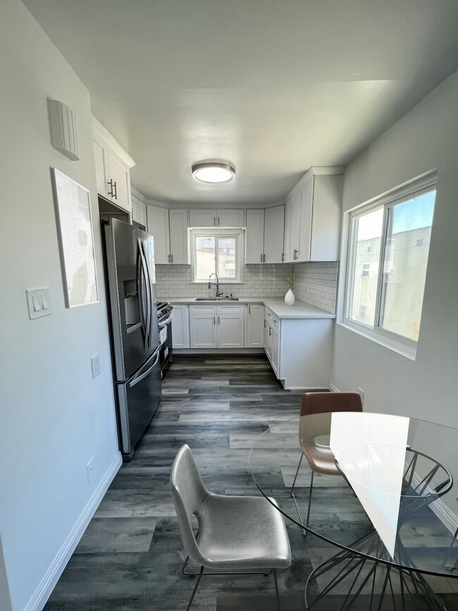 Photo - 1030 2nd St Unit 12