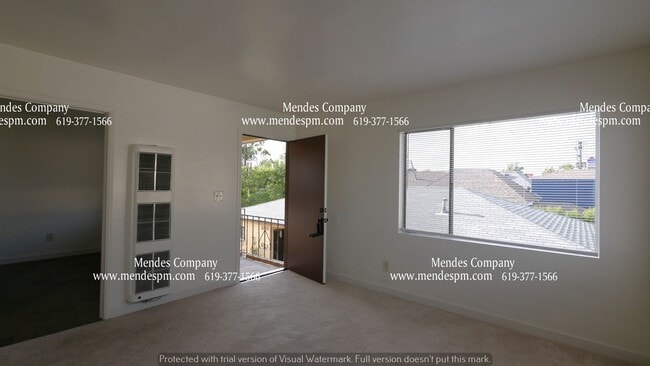 Photo - 939 Hoover Ave