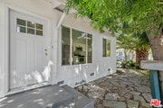 Photo - 739 Westbourne Dr