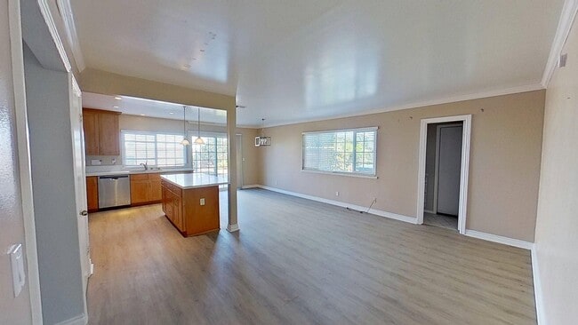 Photo - 5132 McComber Rd