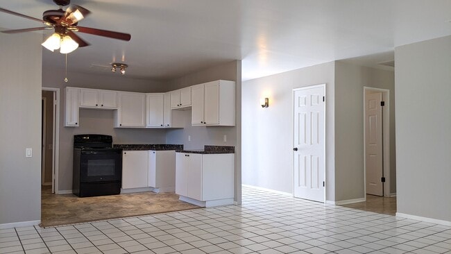 Photo - 42405 Iowa st Unit 42405 Iowa St. #1