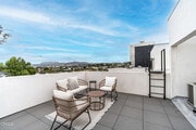 Photo - 3226 W Robinson Ln