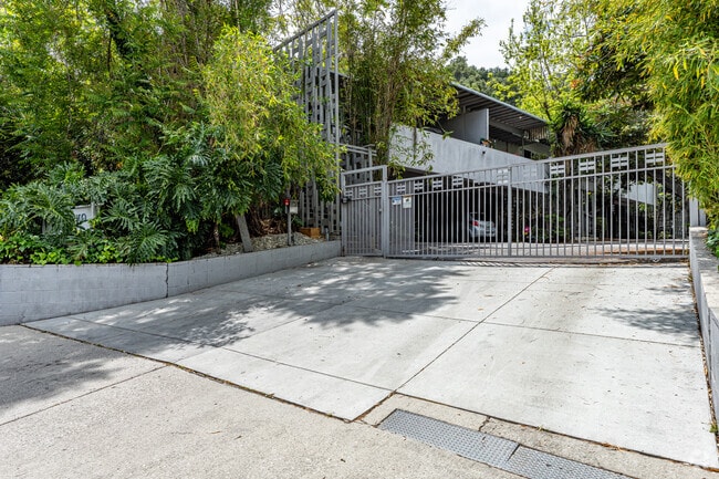 Gated Entrance - 317 Monterey Rd