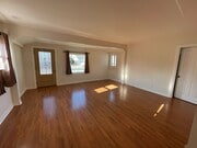 Photo - 10122 Imperial Ave