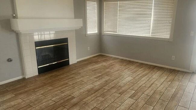 Photo - 15430 Amber Pointe Dr