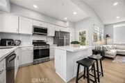 Photo - 1906 Crescent Oak