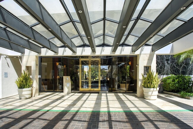Photo - 121 S Hope St Condo Unit 423