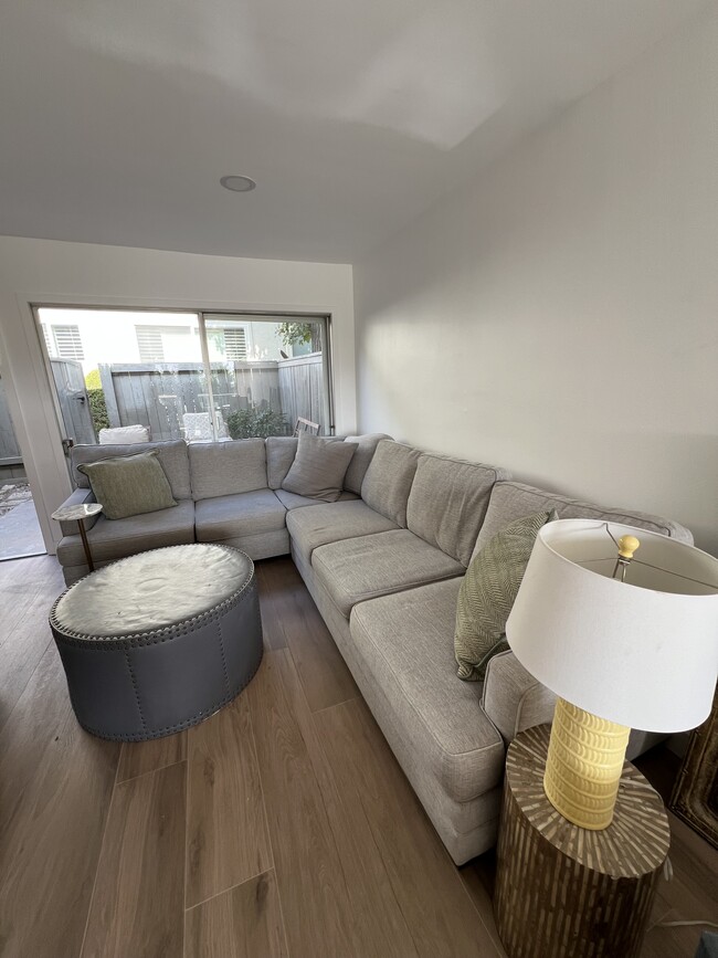 Photo - 708 W Sierra Madre Blvd Unit 35