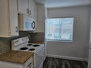 Photo - 28151 Highridge Rd