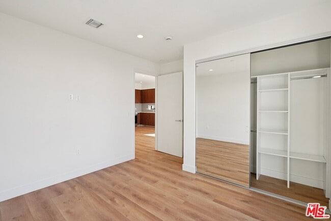 Photo - 10431 Santa Monica Blvd Unit 208