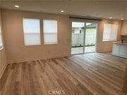 Photo - 812 Jasper St