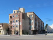 Primary Photo - Vista North Apartments