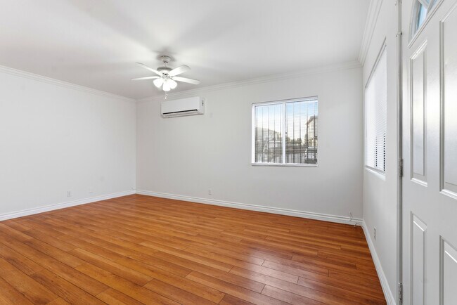 Photo - 7932 Brimfield Ave Unit 1