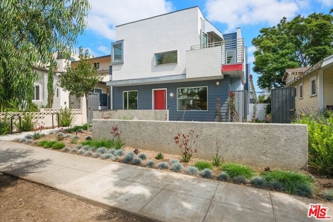 Building Photo - 1227 23rd St
