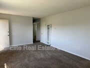 Photo - 6342 Springfield St