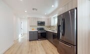 Photo - 638 N Serrano Ave Unit #638 1/2