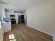 Photo - 2323 Lemon Ave Unit 2323 1/2 B