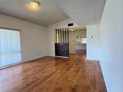 Photo - 1205 W Cassidy St