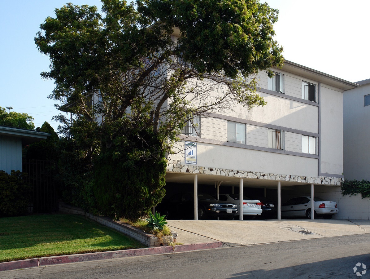 Photo - 815 Flora Dr