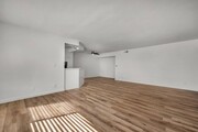 Photo - Stunning HUGE Top-floor 2+2 Unit Unit 15
