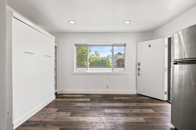 Photo - 1321 W 36th Pl Unit 10